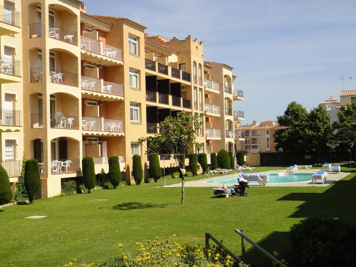 Bertur Gran Reserva Comte Empuries Empuriabrava Exterior photo